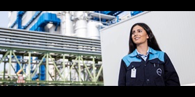 Covestro employee on the factory premises