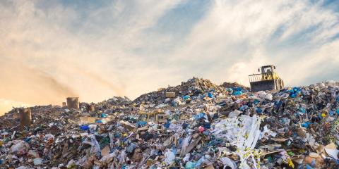 Image of a large pile of garbage.