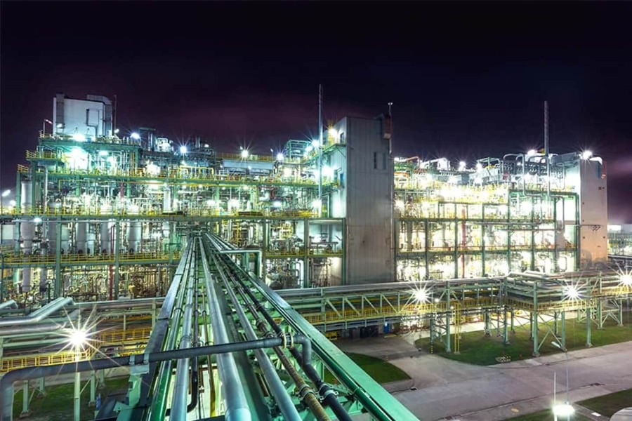 Covestro reduces its energy consumption by ten percent through specially developed energy management.